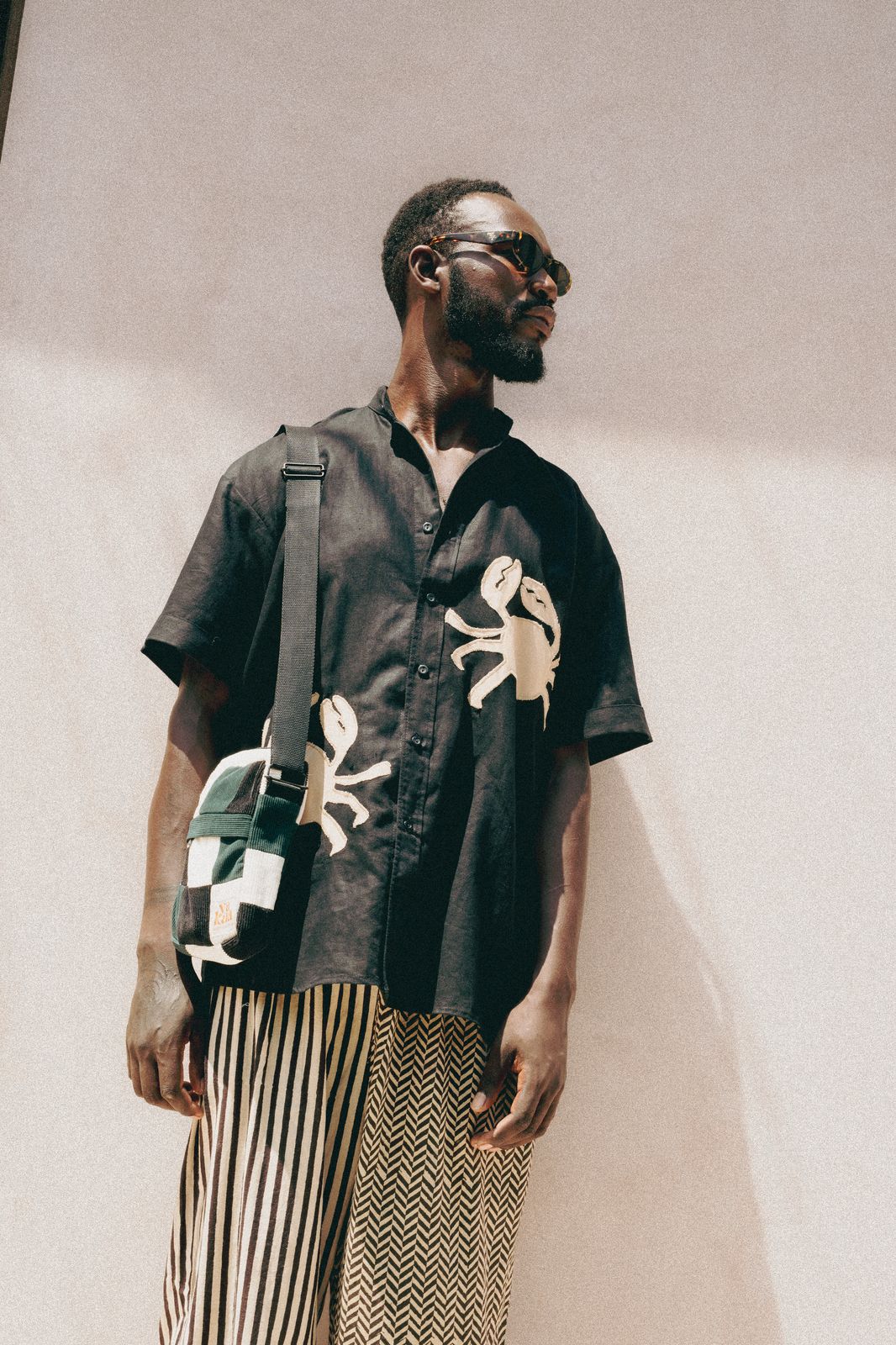 KAA shirt (black+ivory crabs)