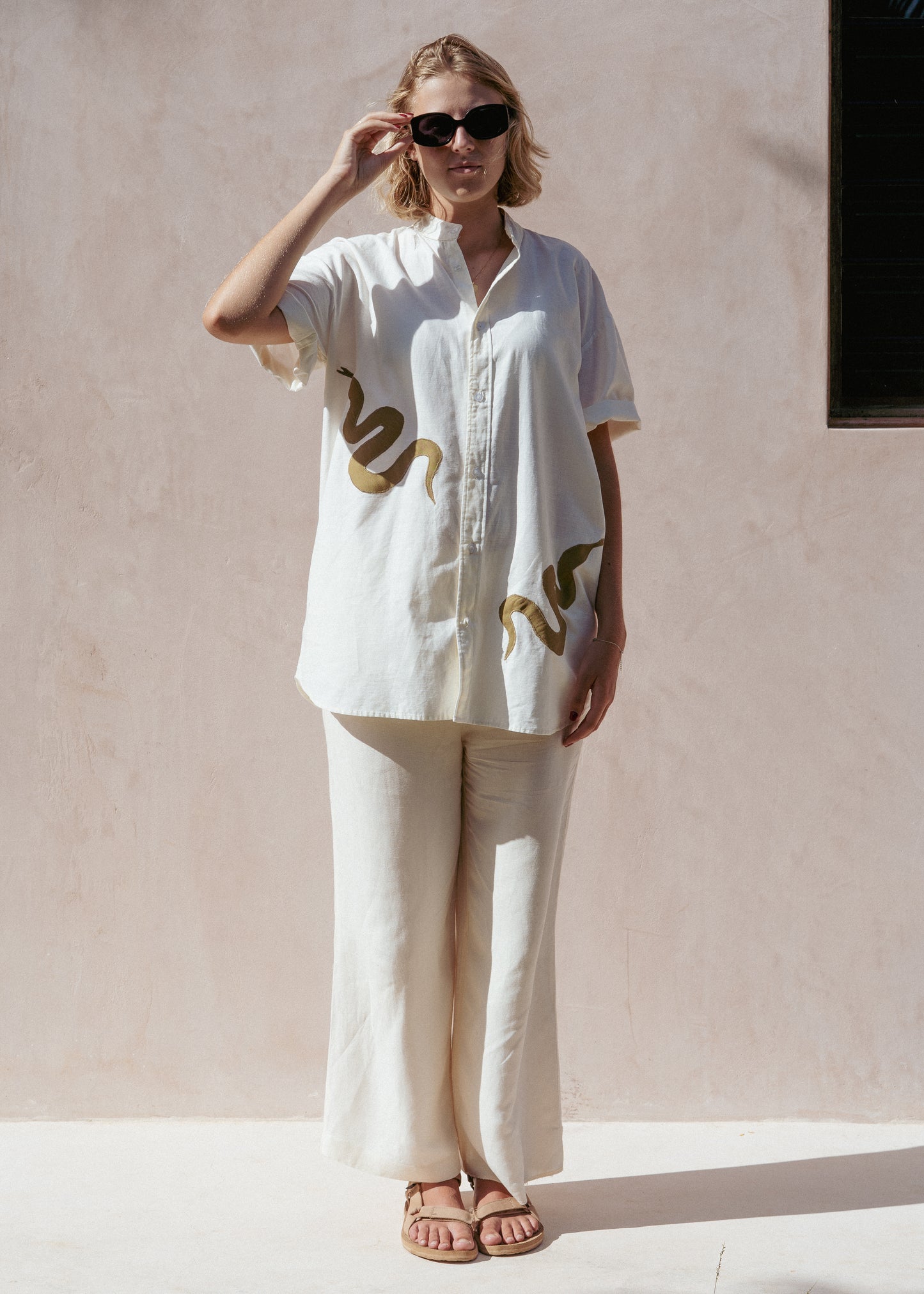 NYOKA shirt (off white + olive green snakes)