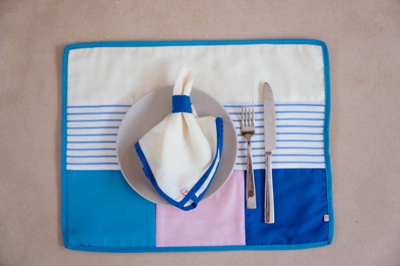 COASTAL COOL napkins (set of 4 mixed)