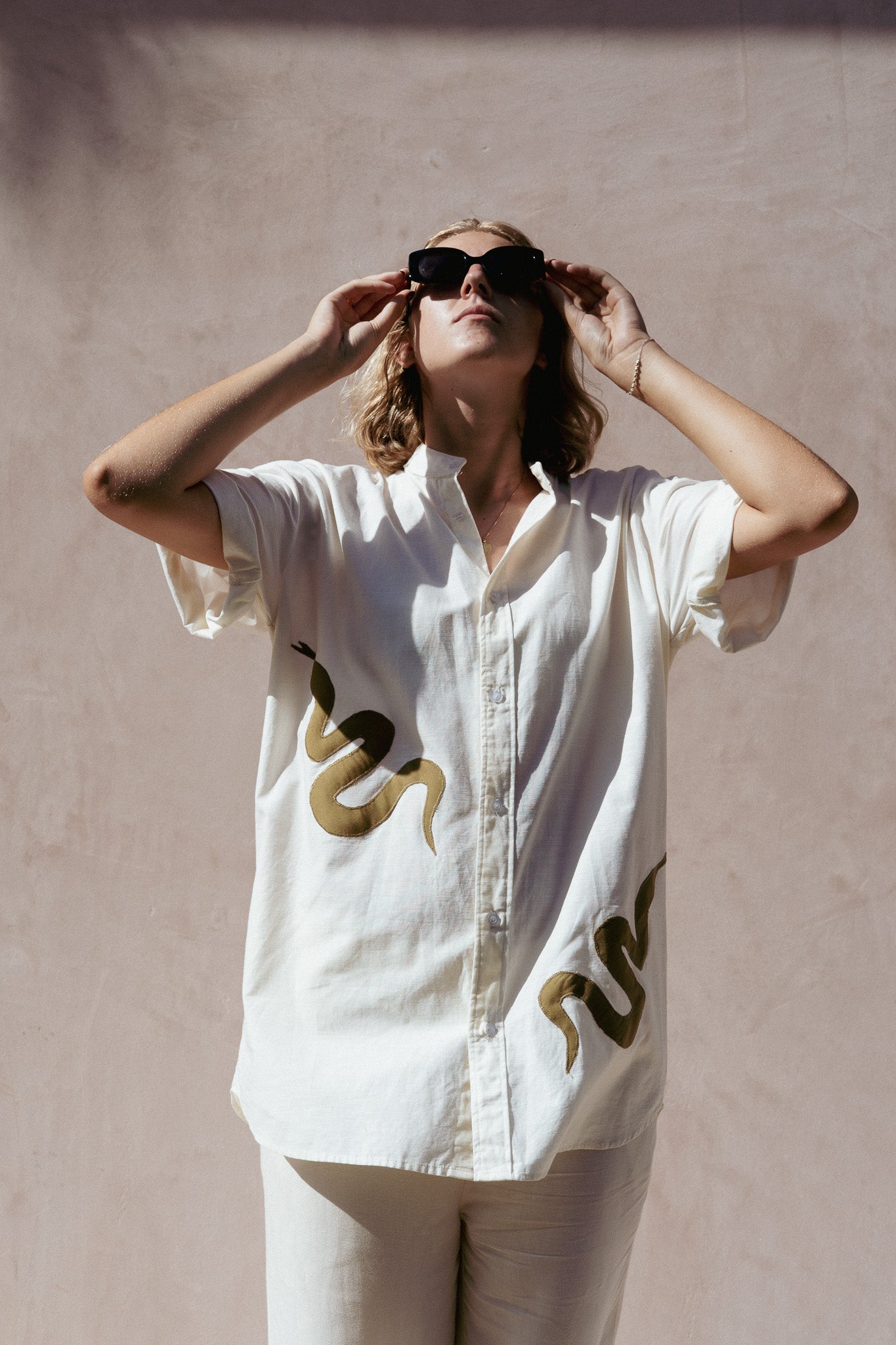 NYOKA shirt (off white + olive green snakes)