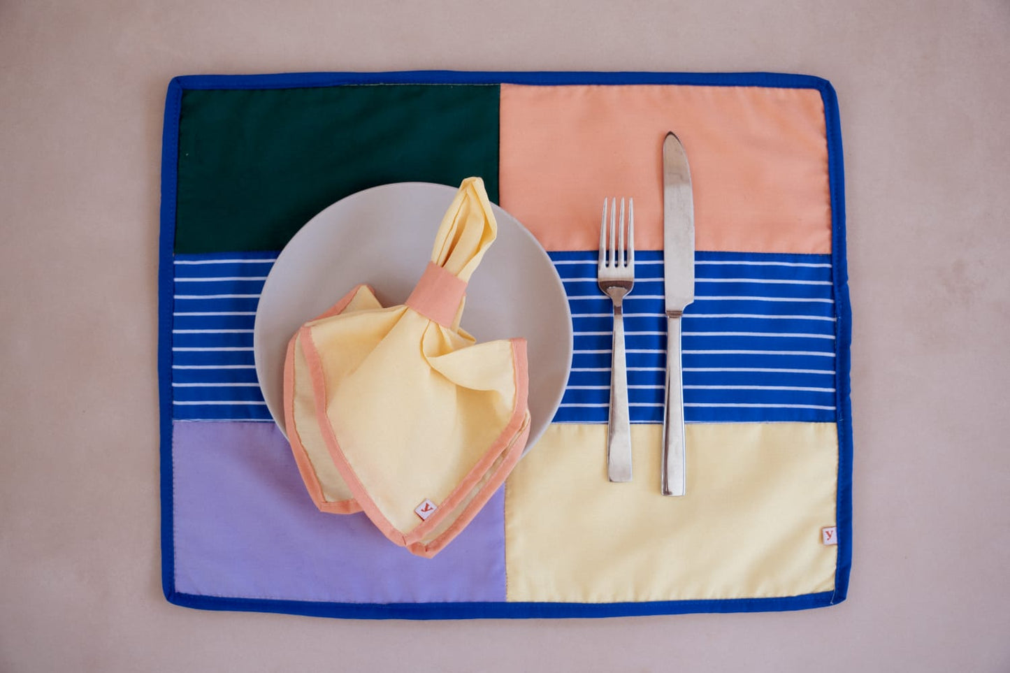 FRESH CUT napkins (set of 4 mixed)