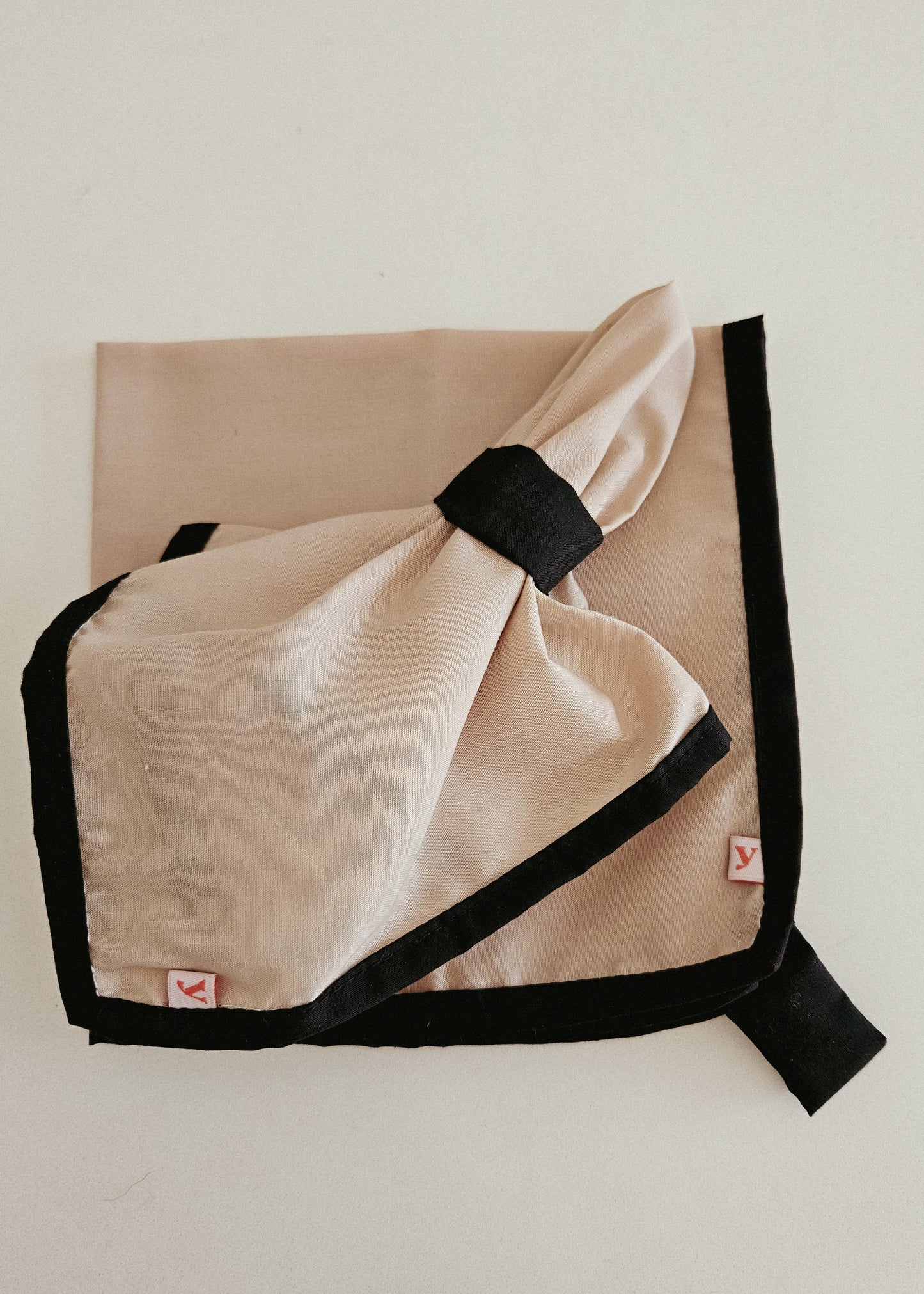RANGI napkins (Greige + Black)