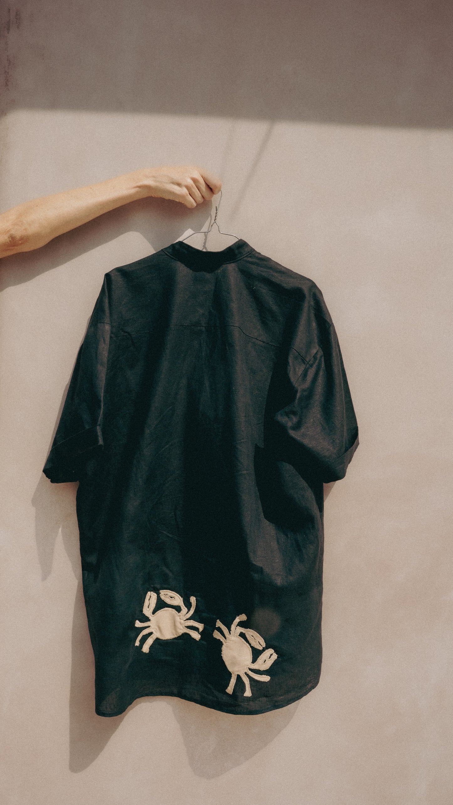 KAA shirt (black+ivory crabs)