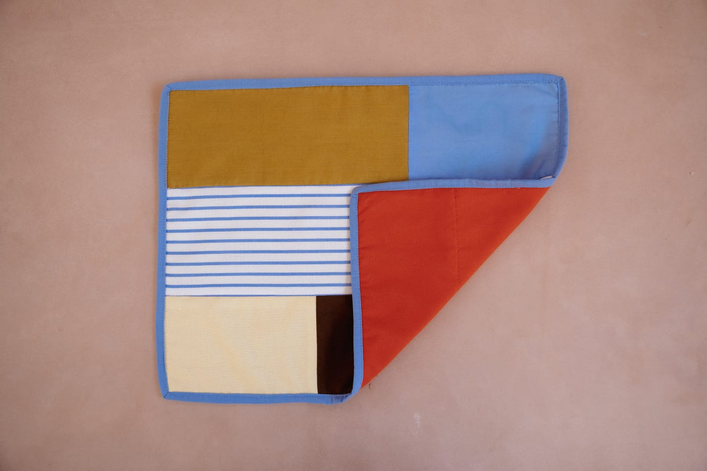 SUNNY DAY PLACEMATS