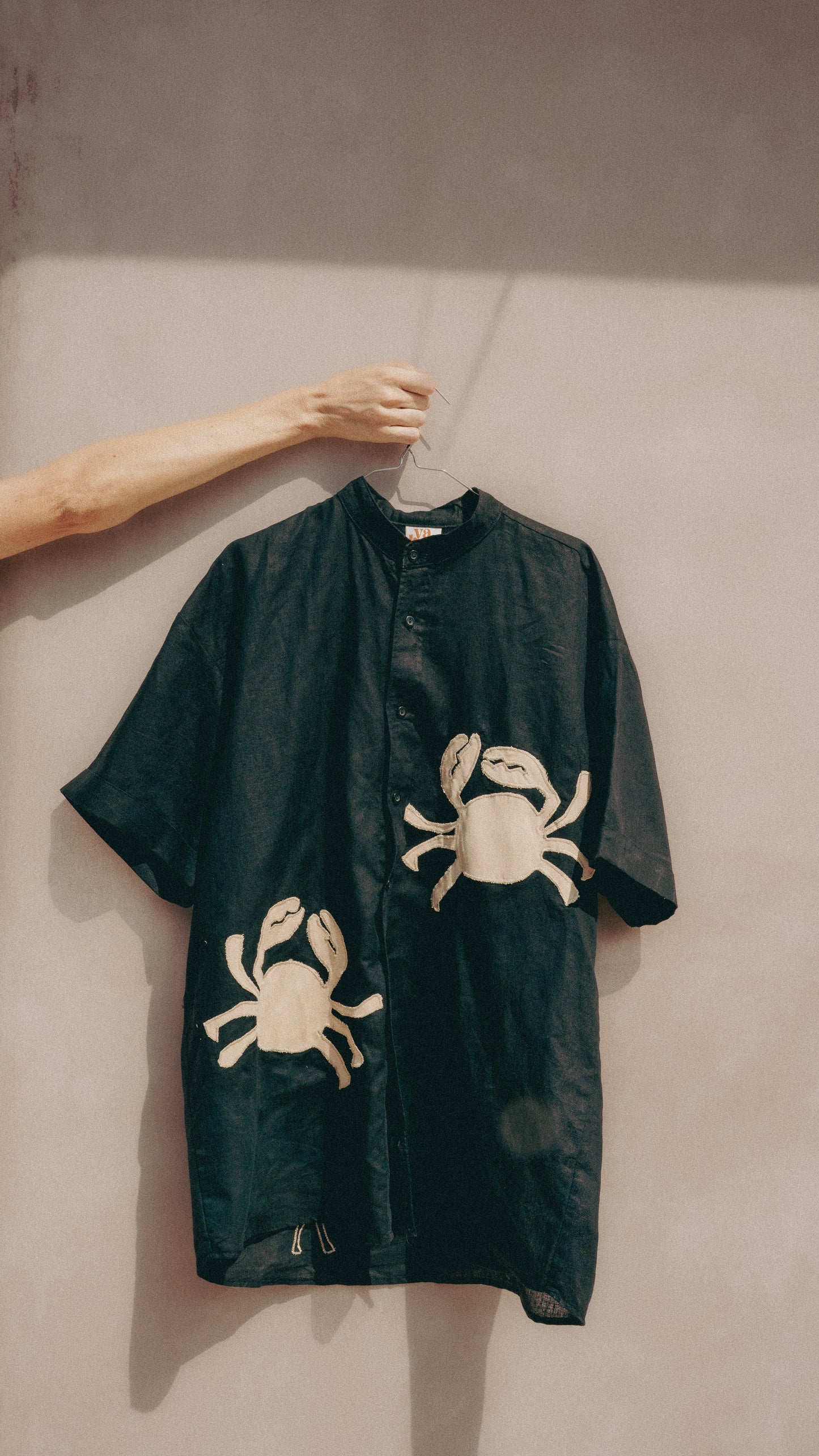 KAA shirt (black+ivory crabs)