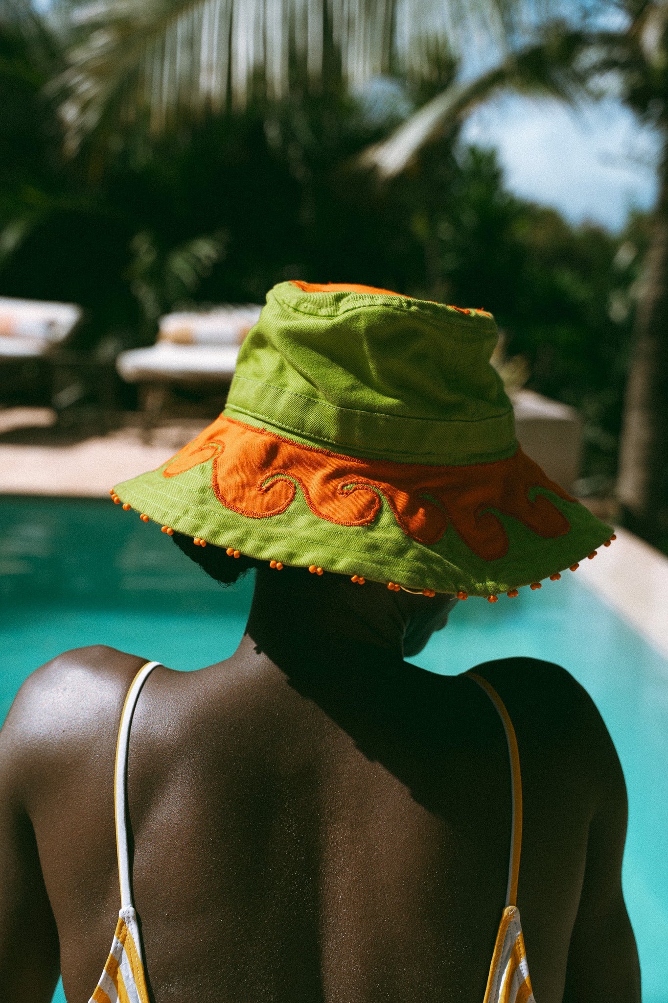 SIKUKUU Bucket Hat (Lime Green)