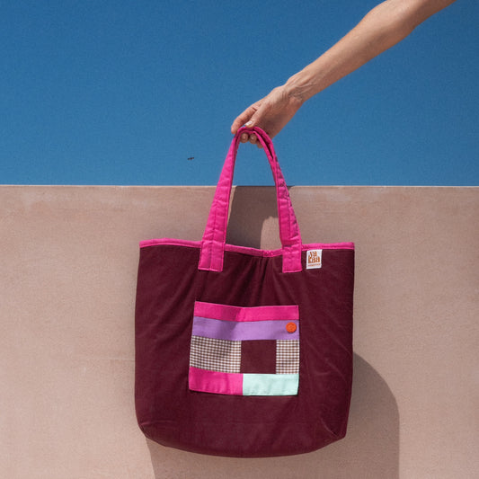 F A R A H A reversible bag (hot pink + magenta)