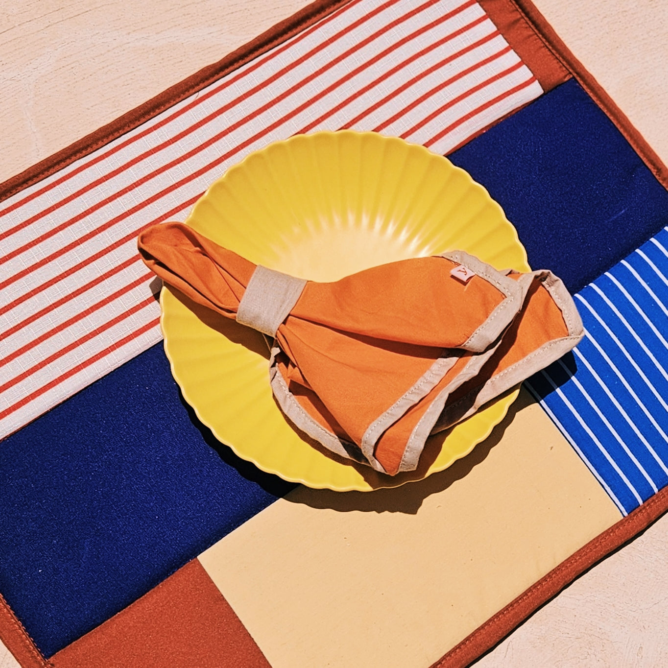 R A N G I napkins (orange + beige)