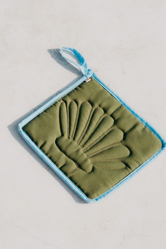 MOTO hot plate rest (khaki green shell)