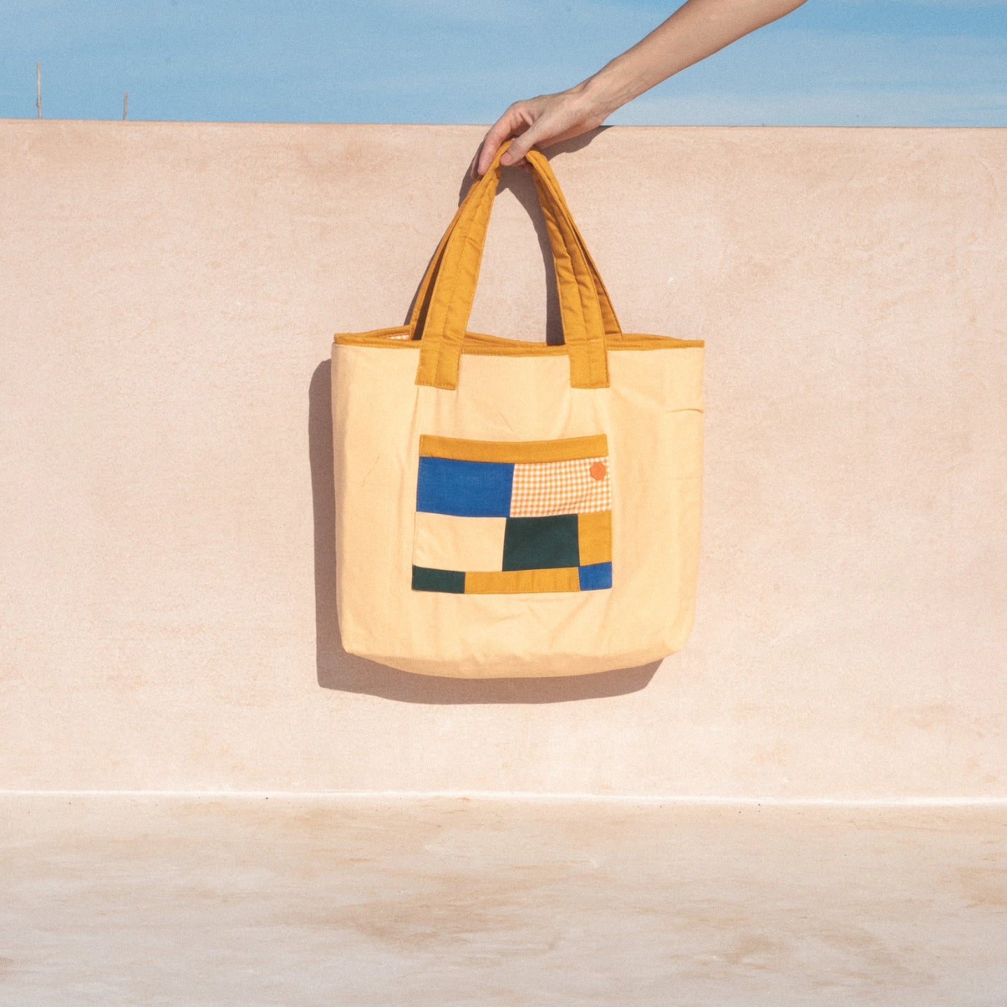 F A R A H A reversible bag (pale yellow + mustard)