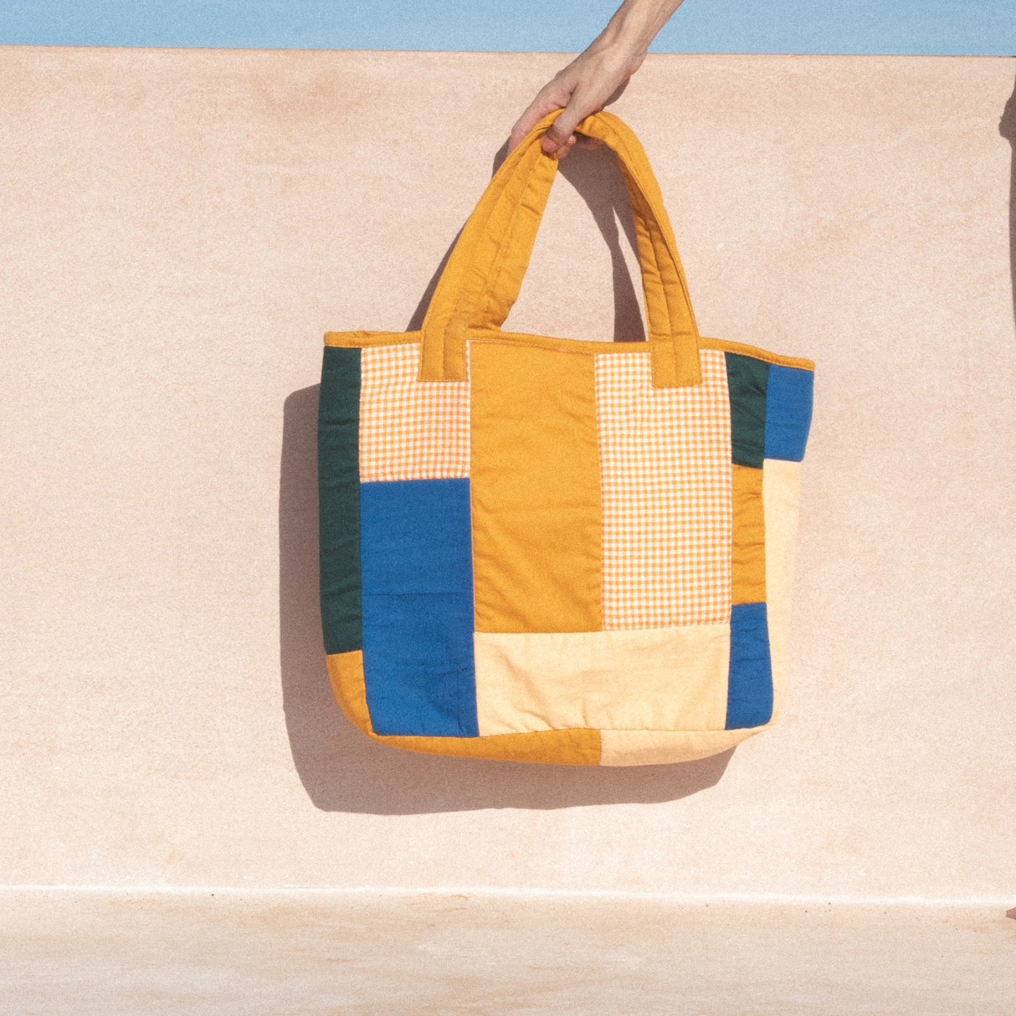 F A R A H A reversible bag (pale yellow + mustard)